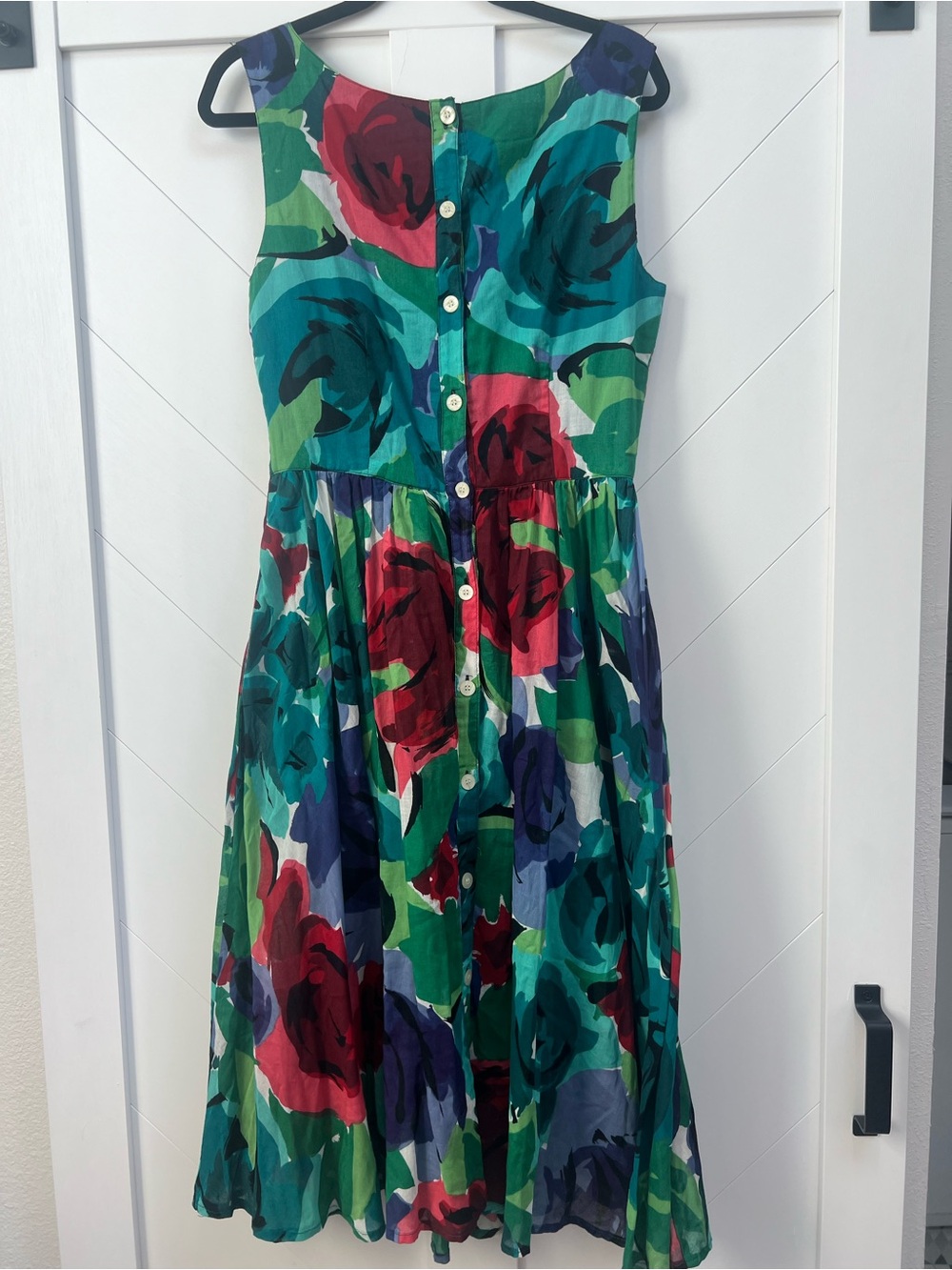 Esprit Sleeveless Midi Dress in Green, Teal & Red Floral